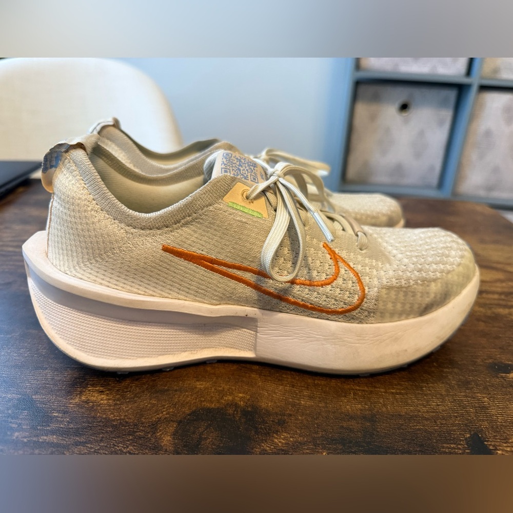 Nike Women’s 8 Interact Run Sneakers